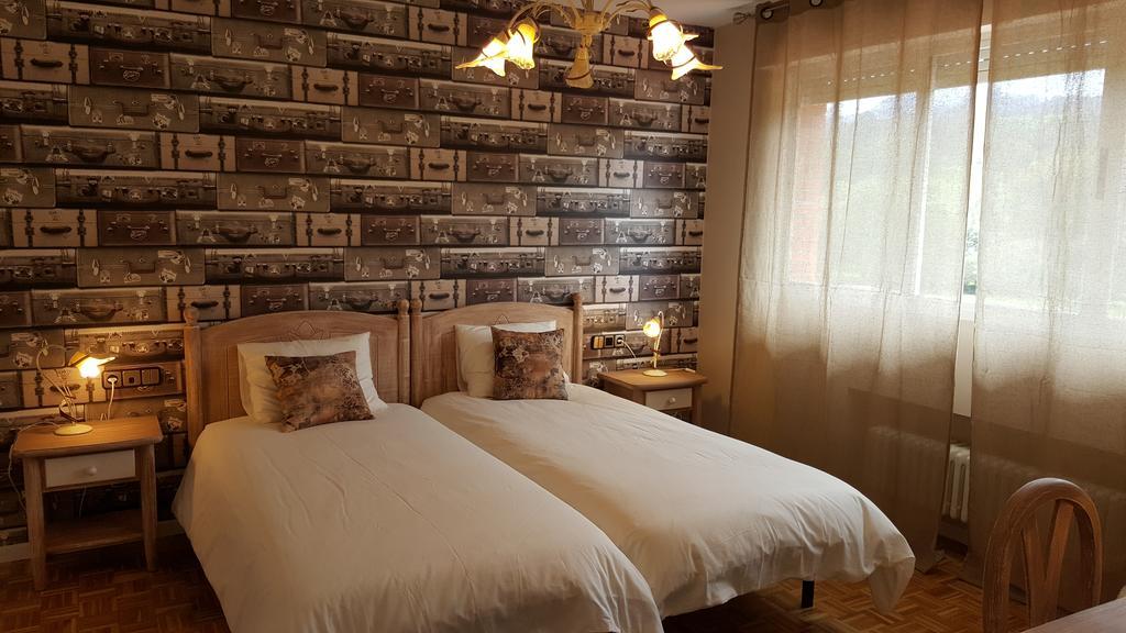Hotel Camping Ribadesella Ngoại thất bức ảnh