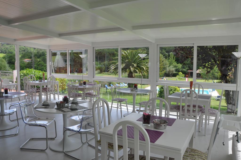 Hotel Camping Ribadesella Ngoại thất bức ảnh