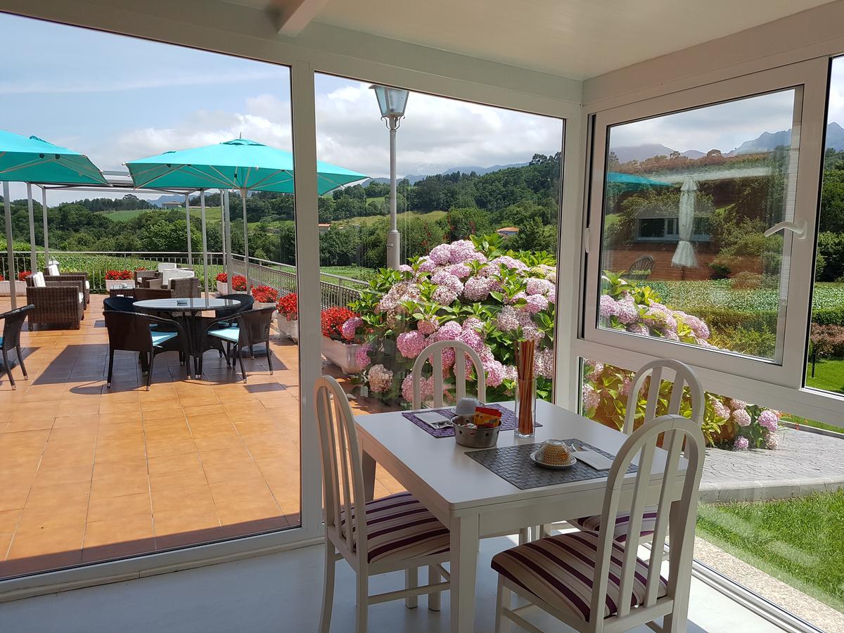 Hotel Camping Ribadesella Ngoại thất bức ảnh